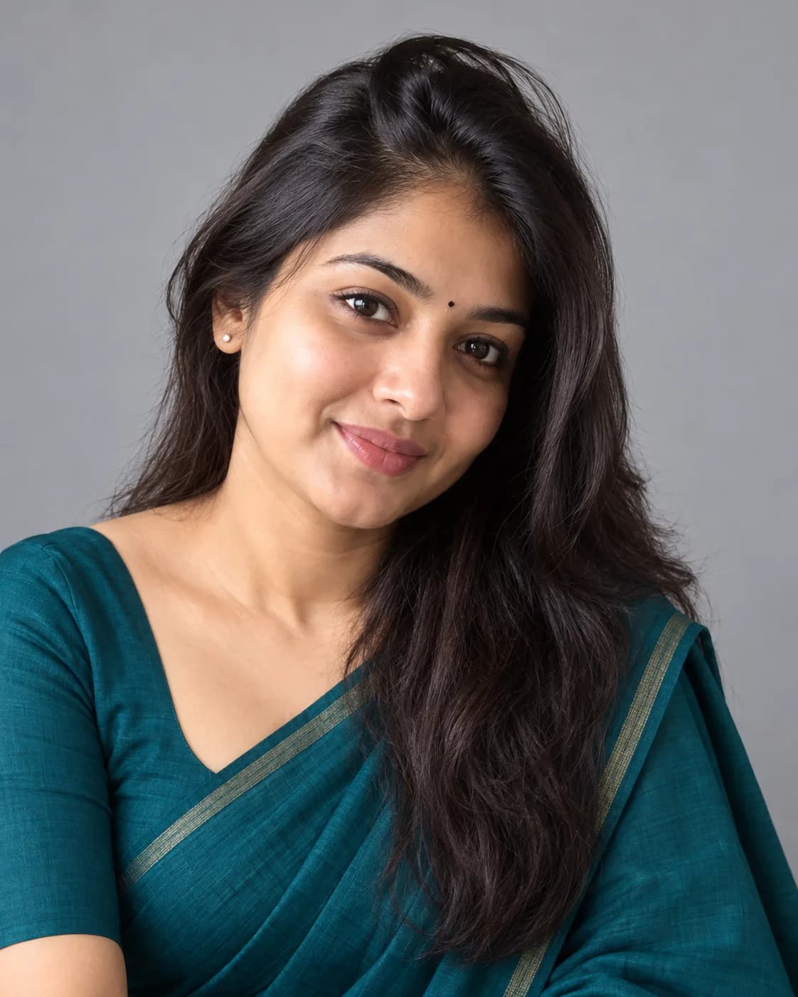 AI result showing Saree LinkedIn Profile Picture Prompt for Women (Office)