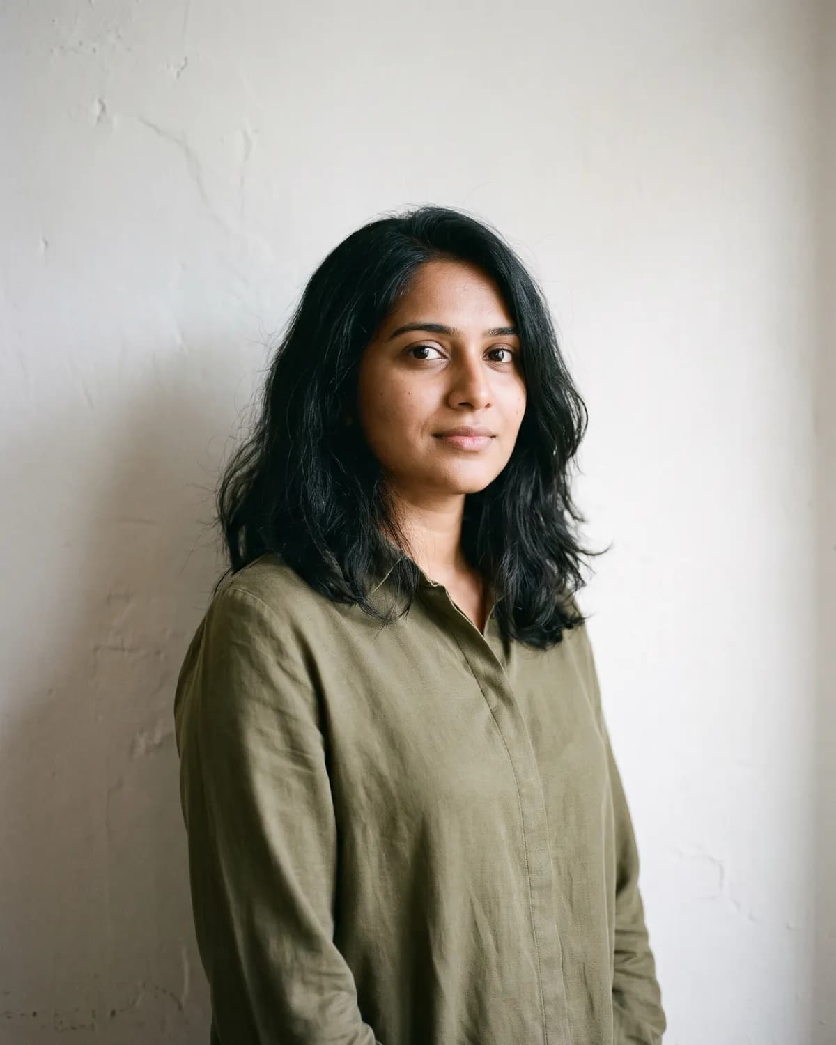 AI-generated source portrait for Cool Women Outdoor Editorial AI Photo Prompt.